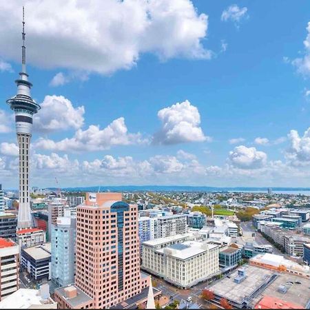 Magnificent Skytower, Sea, Habour View In Cbd Apartment Auckland Bagian luar foto