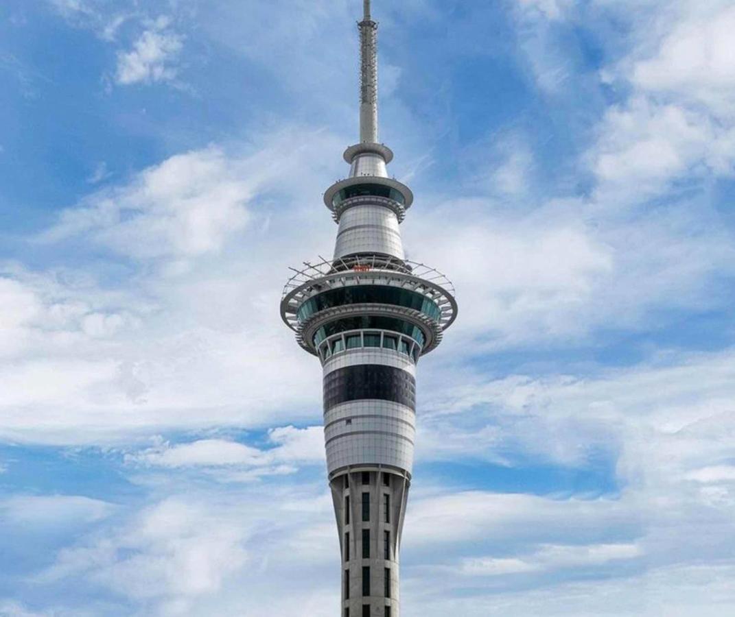 Magnificent Skytower, Sea, Habour View In Cbd Apartment Auckland Bagian luar foto