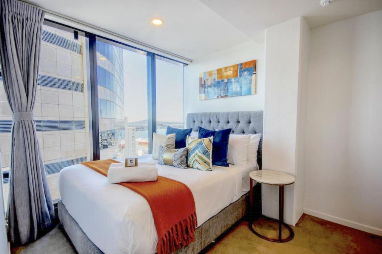 Magnificent Skytower, Sea, Habour View In Cbd Apartment Auckland Bagian luar foto